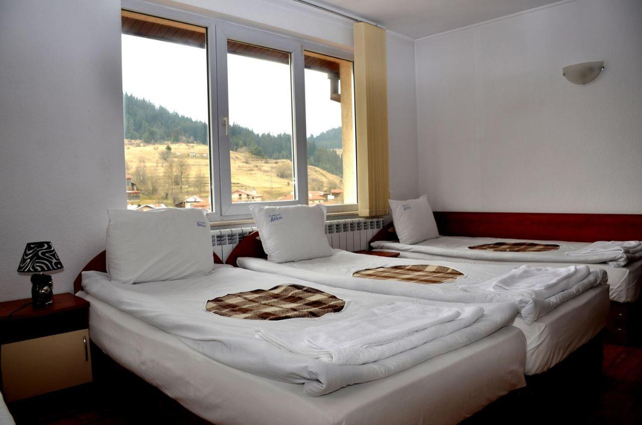 Family Hotel Daisy Borino Экстерьер фото