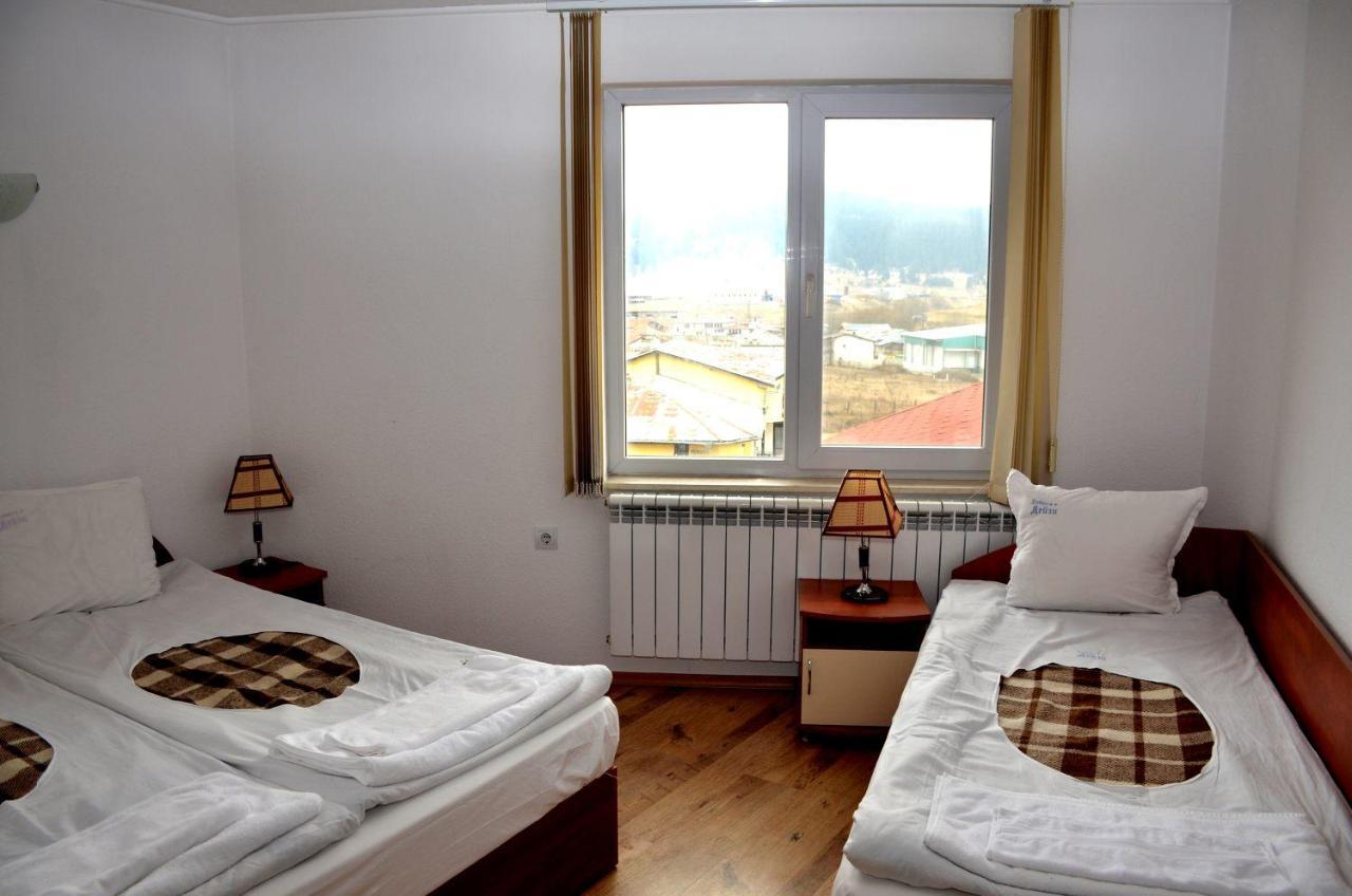 Family Hotel Daisy Borino Экстерьер фото