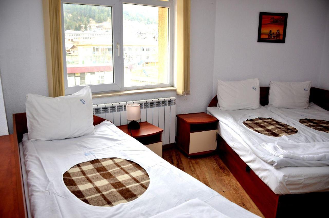 Family Hotel Daisy Borino Экстерьер фото